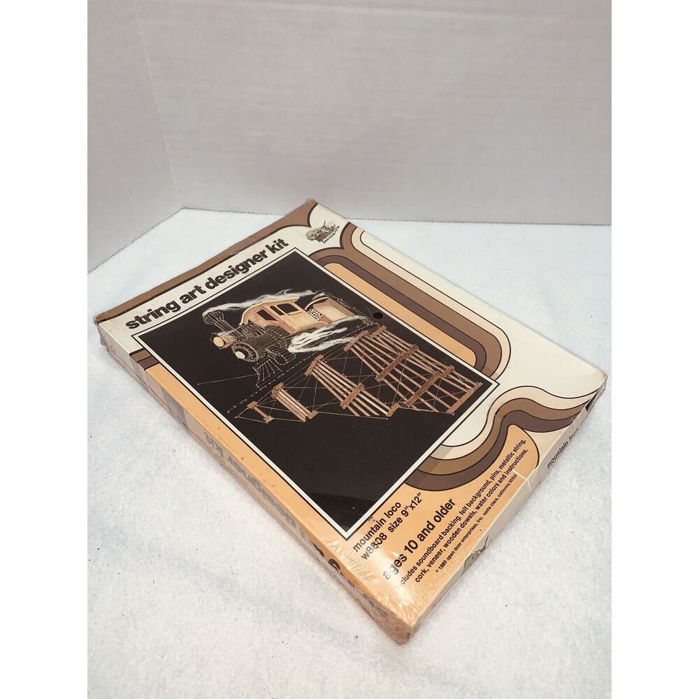 NOS String Art Designer Kit 1980 Mountain Loco Train Railroad Locomotive Sealed